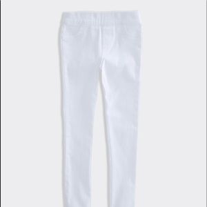 Girls' Vineyard Vines White Denim Leggings. NWT